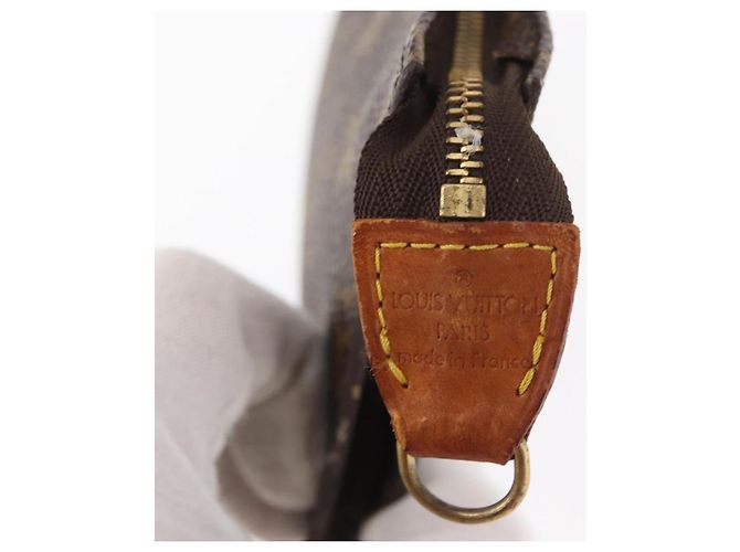 Bucket LOUIS VUITTON Monogramma Secchiello PM Pochette Accessorio LV Auth 162751 - vista 8