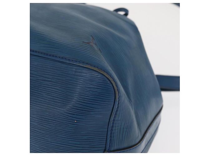 Noe LOUIS VUITTON Borsa a Spalla Petit Noé Epi Blu M44105 LV Auth 160554 - vista 14