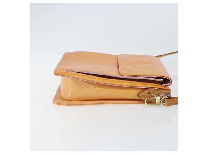 LOUIS VUITTON Pouch Motto Monogram Vernis Rosa Malvavisco M91312 LV Auth 159089 - vista 3