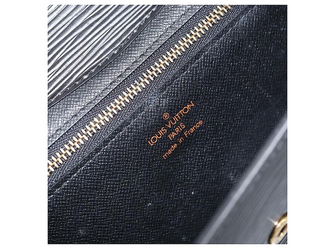 LOUIS VUITTON Clutch Epi Montaigne 27 Nero M52652 LV Auth hk3270 - vista 18
