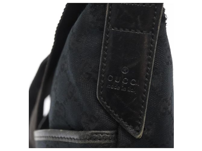Borsa a Spalla GG Canvas Gucci Nera Argento 145857 Auth 160622 Nero - vista 17