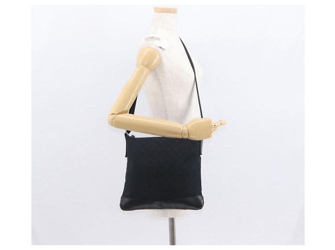 Borsa a Spalla GG Canvas Gucci Nera Argento 145857 Auth 160622 Nero - vista 23