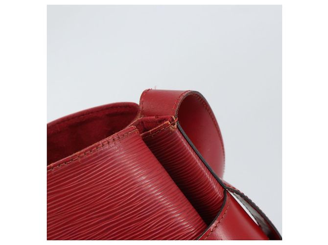LOUIS VUITTON Bolsa de Ombro Epi GM Vermelha M80197 LV Auth 161138 Vermelho - vista 10