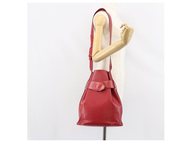 LOUIS VUITTON Bolsa de Ombro Epi GM Vermelha M80197 LV Auth 161138 Vermelho - vista 20