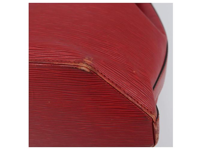 LOUIS VUITTON Bolsa de Ombro Epi GM Vermelha M80197 LV Auth 161138 Vermelho - vista 9