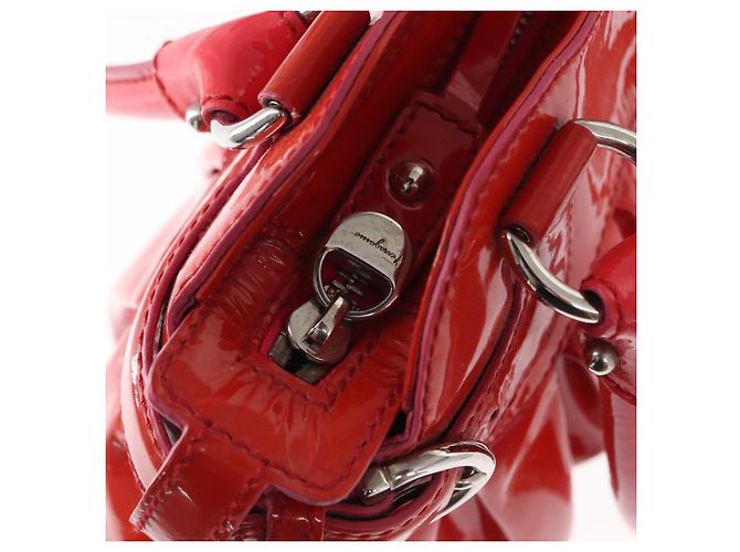 Borsa a Mano Gancini Salvatore Ferragamo Smalto Rosso Argento Auth 161440 - vista 18
