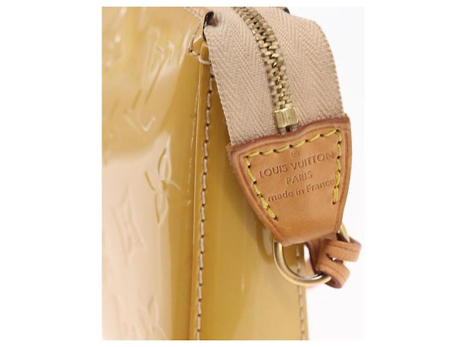 LOUIS VUITTON Pochette Accessori Vernis Borsa Accessorio Citrin LV Auth 161520 D'oro - vista 9