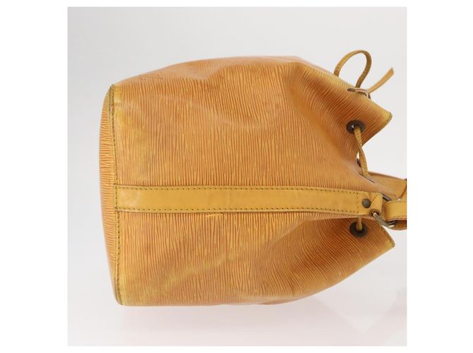 Noe LOUIS VUITTON Borsa a Spalla Petit Noé Epi Gialla M44109 LV Auth 161101 Giallo - vista 3