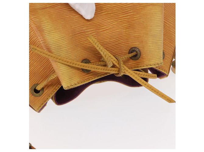 Noe LOUIS VUITTON Borsa a Spalla Petit Noé Epi Gialla M44109 LV Auth 161101 Giallo - vista 6