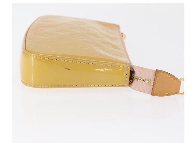 LOUIS VUITTON Pochette Accessoires Vernis Pouch Beige M90072 LV Auth hk3245 - vista 3