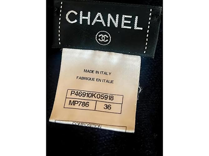 Chanel Kapuzenpulli aus Kaschmir Größe 36 - Ansicht 5