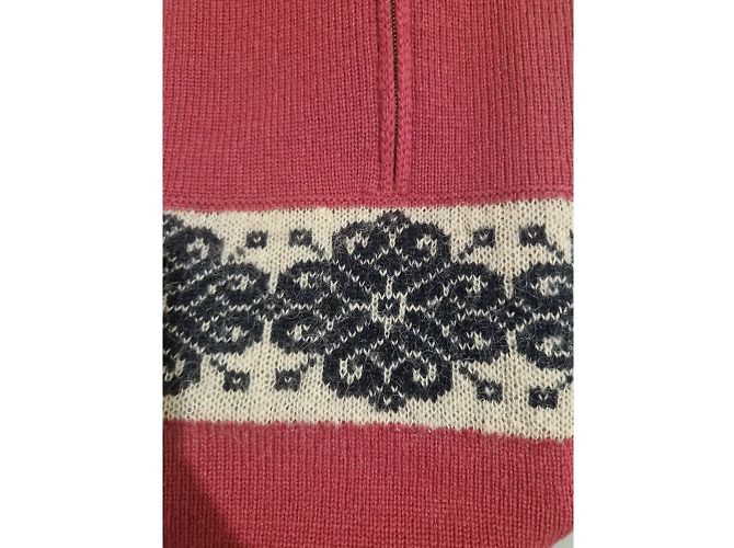 Chanel Kapuzenpulli aus Kaschmir Größe 36 - Ansicht 6