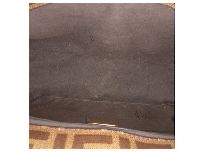 Fendi Braune Zucca Lackstoff Käfig Baguette - Ansicht 4