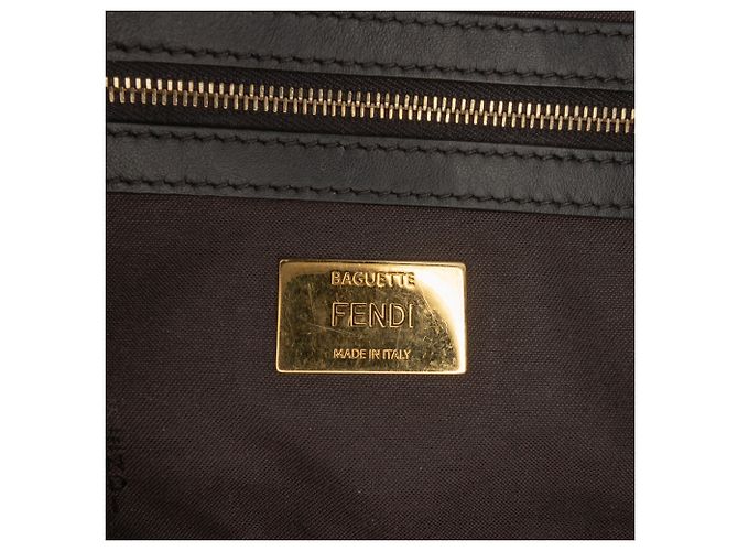 Fendi Braune Zucca Lackstoff Käfig Baguette - Ansicht 5