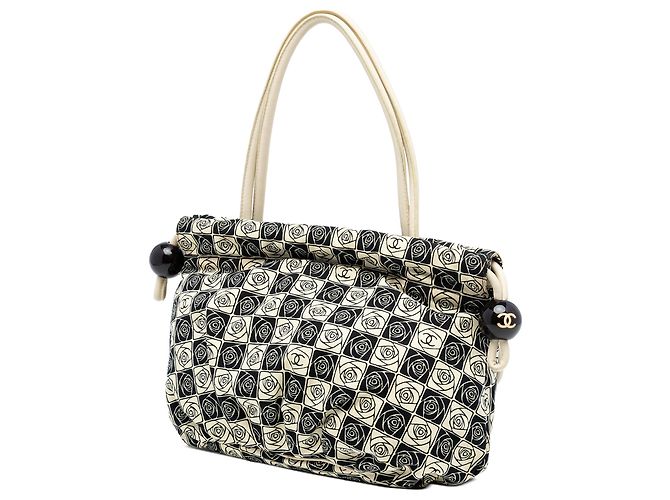 Chanel Braune Camellia Canvas Coco Ball Tasche Beige - Ansicht 2
