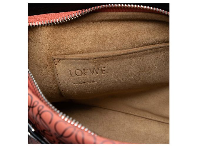 LOEWE Borsa Missy in pelle Anagram Repeat arancione piccola - vista 5