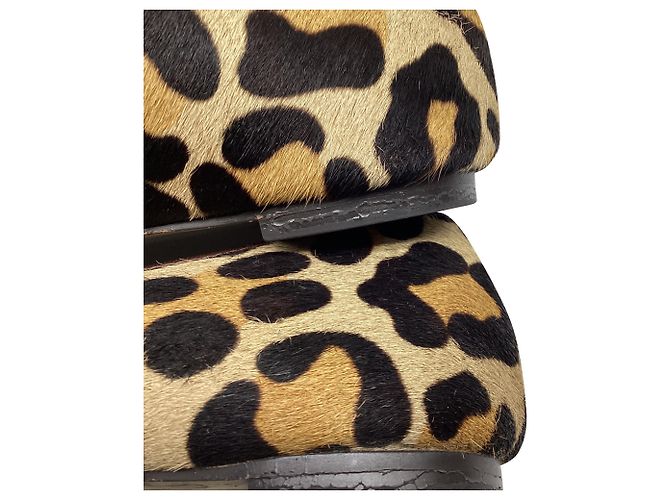 Bailarinas de punta afilada con estampado de leopardo Michael Kors en pelo de pony beige Castaño - vista 9