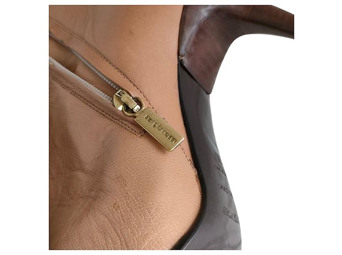 Autre Marque Stivaletti in pelle Sergio Rossi Beige - vista 5