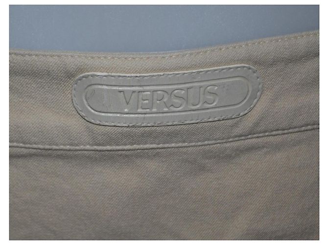 Pantalones elásticos Versus de algodón beige - vista 4