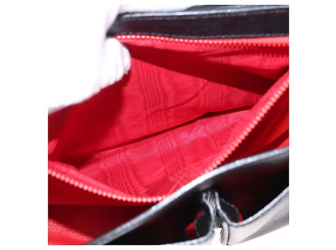 Céline Borsa a Spalla CELINE Circle in Pelle Nera e Oro Auth 161504 Nero D'oro - vista 24