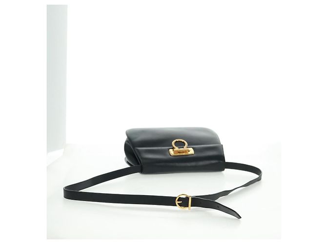 Borsa a Spalla Gancini in Pelle Nera e Oro Salvatore Ferragamo Auth 160020 Nero D'oro - vista 6