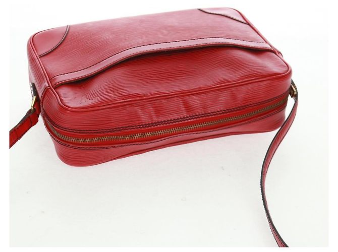 LOUIS VUITTON Borsa a Spalla Epi Trocadero 27 Rossa M52317 LV Auth 161285 Rosso - vista 6
