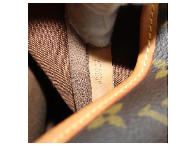 LOUIS VUITTON Borsa a Spalla Monogram Saumur 43 M42252 LV Auth 159000 Monogramma - vista 12