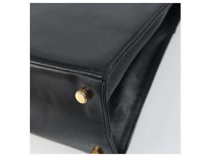 Borsa a mano Vala in pelle 2 in 1 nera e oro Auth 161693 di Salvatore Ferragamo Nero D'oro - vista 16