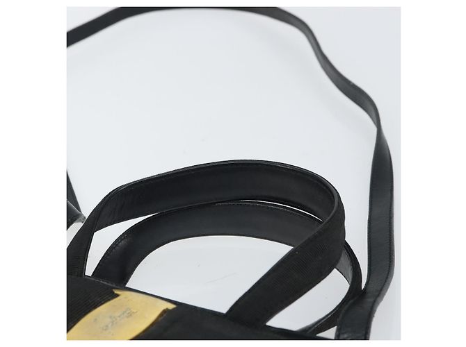 Borsa a mano Vala in pelle 2 in 1 nera e oro Auth 161693 di Salvatore Ferragamo Nero D'oro - vista 8