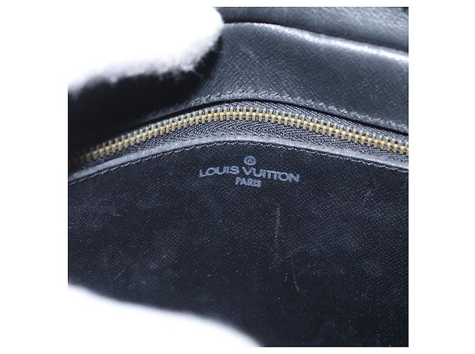 LOUIS VUITTON Epi Jeune Fille MM Schultertasche Schwarz M52152 LV Auth 160180 - Ansicht 18