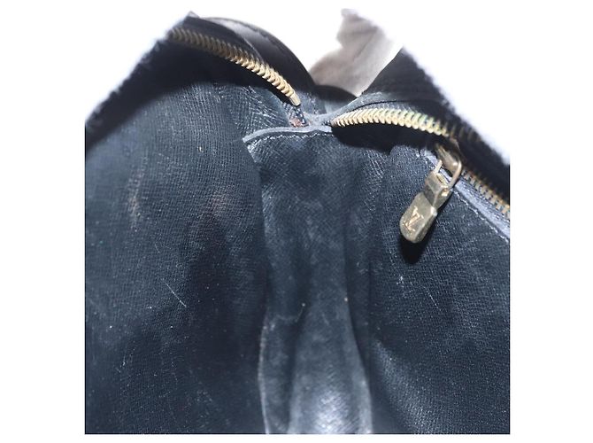 LOUIS VUITTON Epi Jeune Fille MM Schultertasche Schwarz M52152 LV Auth 160180 - Ansicht 20
