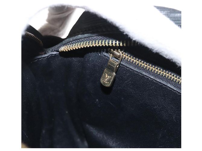 LOUIS VUITTON Epi Jeune Fille MM Schultertasche Schwarz M52152 LV Auth 160180 - Ansicht 21