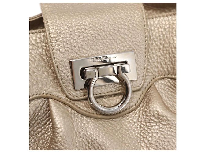 Salvatore Ferragamo Gancini Hand Bag Leather Champagne Gold Silver Auth 161013 Silvery Golden - view 17