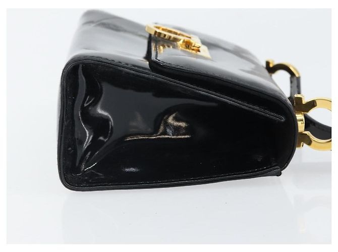 Borsa a spalla Gancini Salvatore Ferragamo in pelle verniciata nera e oro Auth 162253 - vista 3