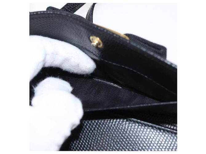 Portafoglio a spalla Salvatore Ferragamo Vala in pelle nera e oro Auth 159452 Nero D'oro - vista 11