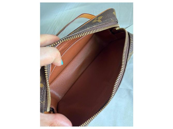 Borsa a spalla Pochette Cité in tela Monogram Louis Vuitton - vista 14