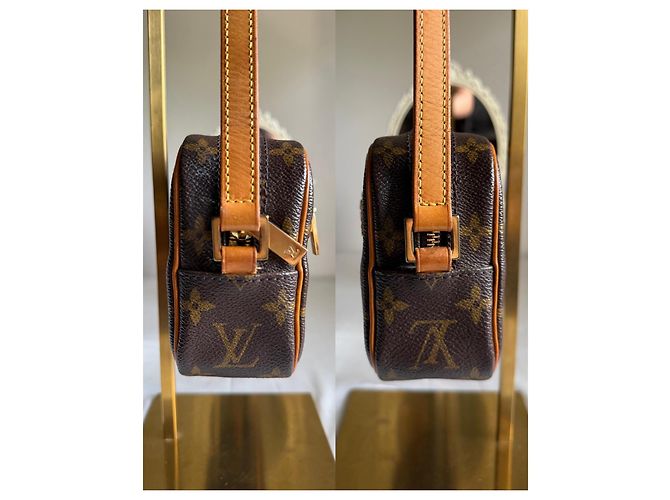 Borsa a spalla Pochette Cité in tela Monogram Louis Vuitton - vista 15