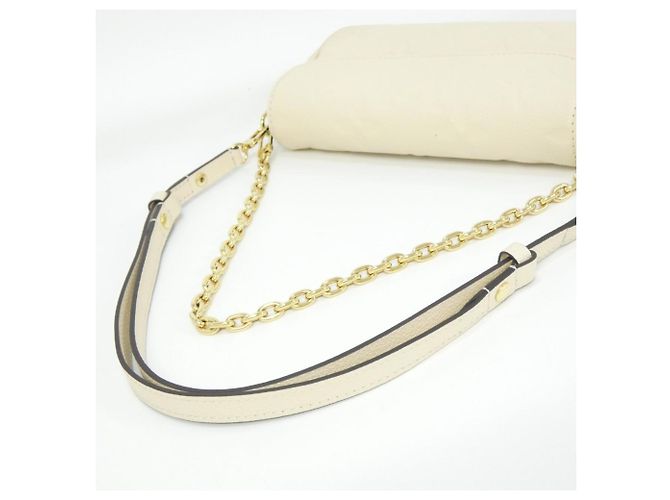 Carteira Louis Vuitton Monogram Empreinte Wallet on Chain Ivy Cru - vista 9