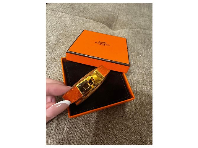Bracciale Hermès Kelly Double Tour Arancione Gold hardware - vista 3