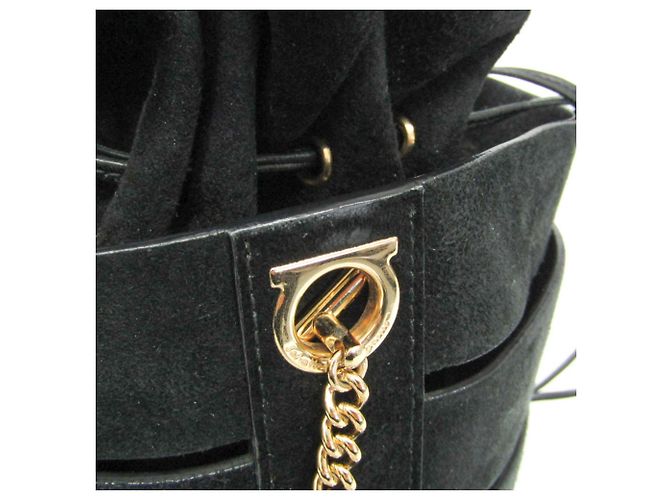 Borsa a spalla in pelle nera Gancini di Salvatore Ferragamo Nero - vista 9