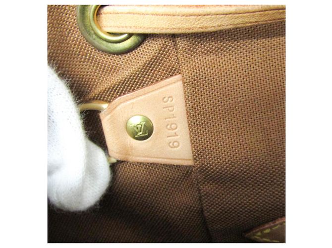 Louis Vuitton Monogram Montsouris MM M51136 Damen Rucksack Braun - Ansicht 15