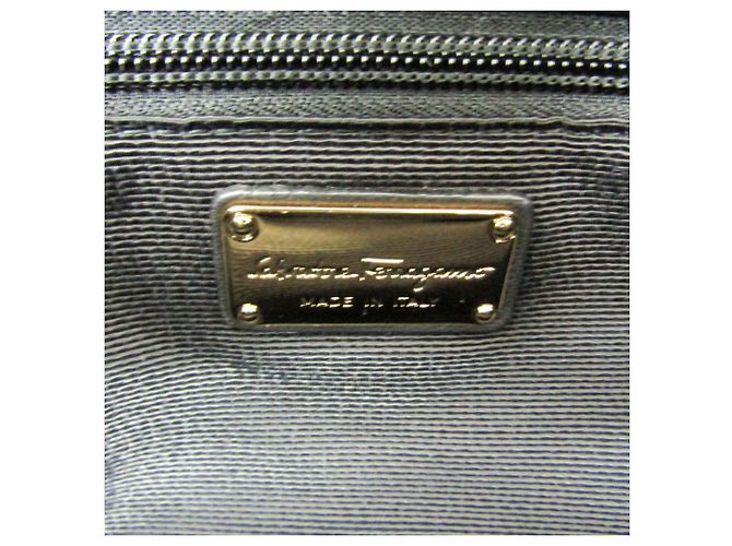 Bolso Salvatore Ferragamo Vara GG-21 E223 Negro - vista 11