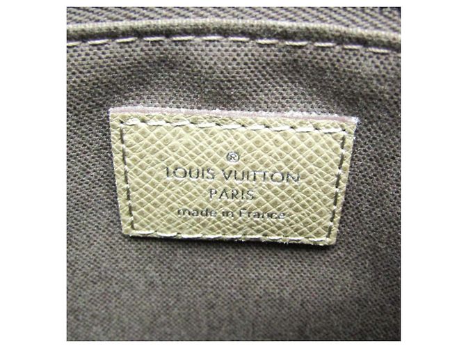 Borsa a Spalla da Uomo Louis Vuitton Taiga Roman PM M32700 Beige - vista 12