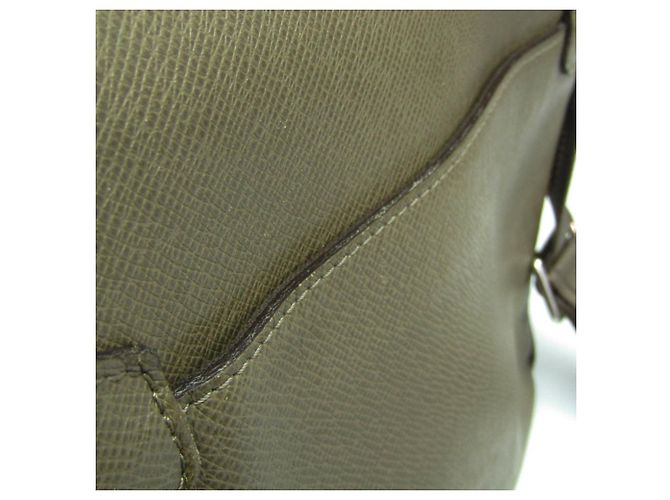 Borsa a Spalla da Uomo Louis Vuitton Taiga Roman PM M32700 Beige - vista 9