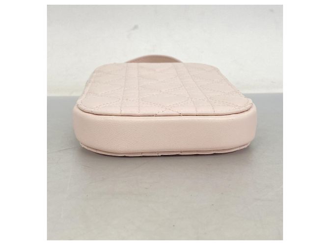 Handyhülle aus Cannage-Leder von Christian Dior - Ansicht 3