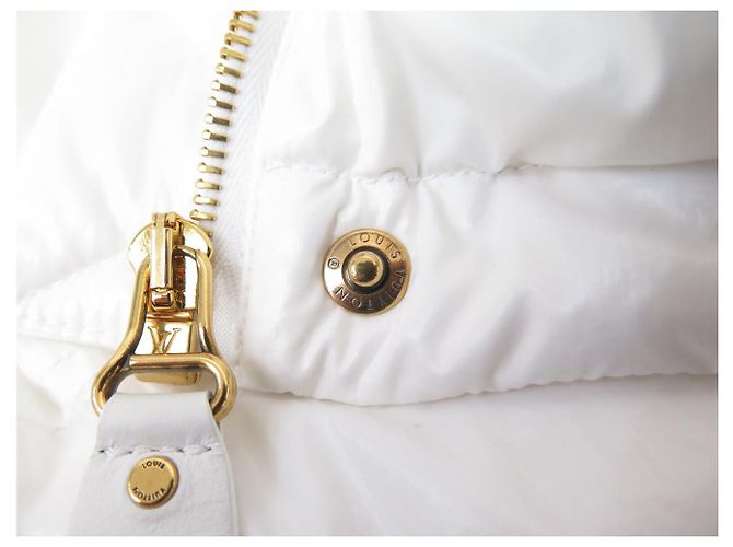 NUEVO ABRIGO PUFFER CON CAPUCHA LOUIS VUITTON 38 M 1AC4JE Blanco - vista 15