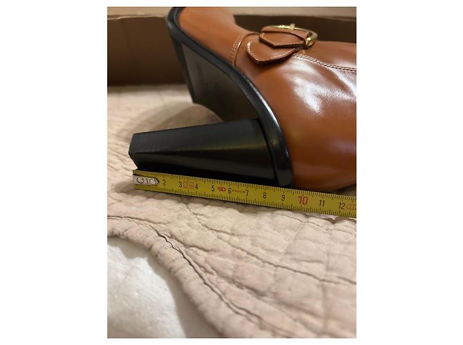 Zadig & Voltaire Botas altas de couro marrom com fivela dourada - vista 13