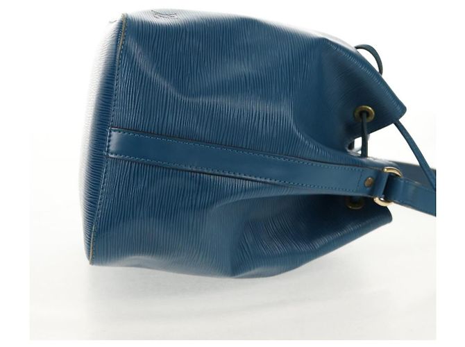 Noe Borsa Petit Noé Louis Vuitton in pelle Epi piccola Blu - vista 4