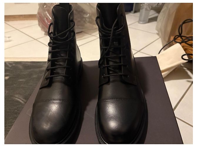 Valentino Garavani Leder Combat Boots - 44 Schwarz - Ansicht 4