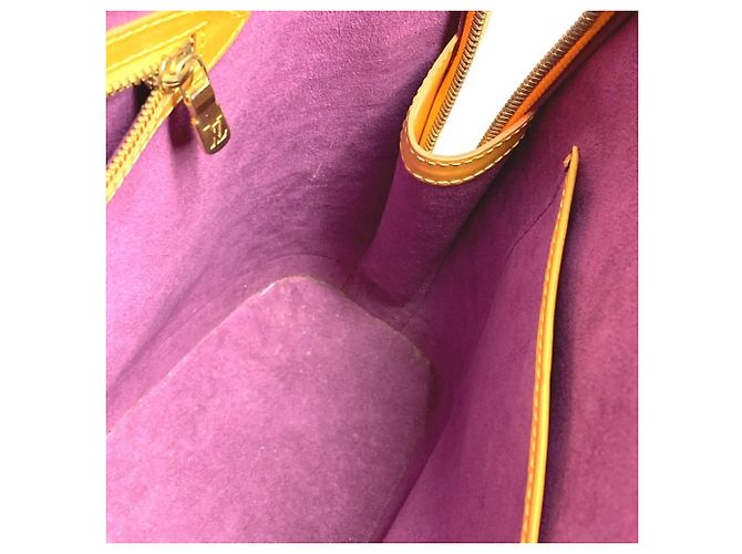Borsa tote in pelle Epi Louis Vuitton Giallo - vista 15